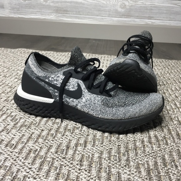 nike react cookies and cream